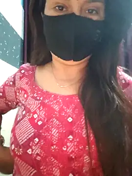 Snapshot of Aishwaryaa_69 chatting on 03-08-25, 03:06 Aishwaryaa 69 online show from 03-08-25, 03:06