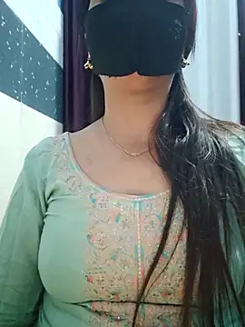 Snapshot of Aishwaryaa_69 chatting on 03-09-25, 07:34 Aishwaryaa 69 online show from 03-09-25, 07:34