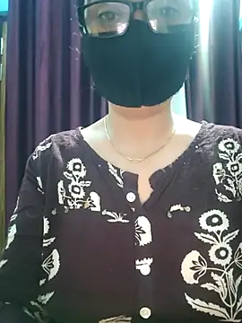 Snapshot of Aishwaryaa_69 chatting on 10-12-25, 04:22 Aishwaryaa 69 online show from 10-12-25, 04:22