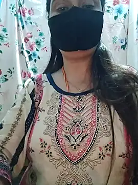 Snapshot of Aishwaryaa_69 chatting on 10-14-25, 02:45 Aishwaryaa 69 online show from 10-14-25, 02:45