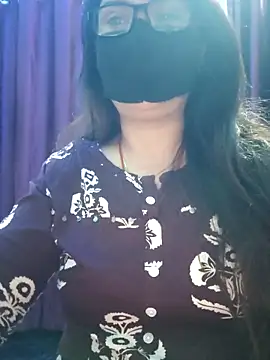 Snapshot of Aishwaryaa_69 chatting on 11-24-25, 08:14 Aishwaryaa 69 online show from 11-24-25, 08:14