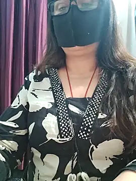 Aishwaryaa 69 online show from 02-21-26, 04:41