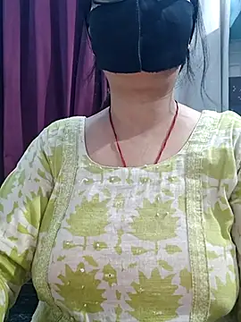 Aishwaryaa 69 online show from 07-12-26, 03:08
