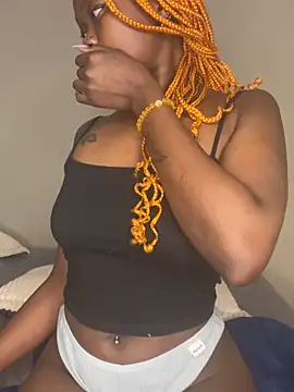 Snapshot of Fury_Foxy chatting on 01-18-25, 10:39 Fury Foxy online show from 01-18-25, 10:39