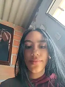 Snapshot of pleasure_and_fantasy chatting on 12-28-24, 04:41 pleasure and fantasy online show from 12-28-24, 04:41