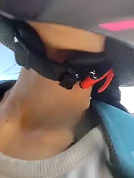 Snapshot of pleasure_and_fantasy chatting on 01-12-25, 04:08 pleasure and fantasy online show from 01-12-25, 04:08