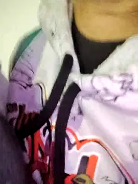 Snapshot of pleasure_and_fantasy chatting on 02-26-25, 03:21 pleasure and fantasy online show from 02-26-25, 03:21