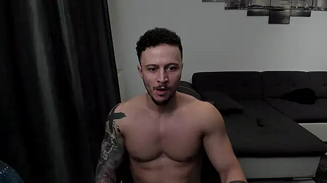 Richarddarell1 online show from 02-21-25, 05:46