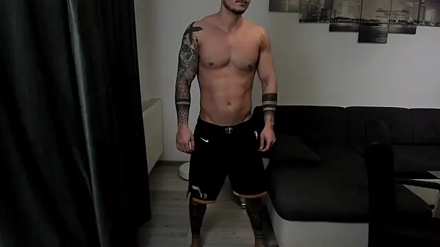 Richarddarell1 online show from 11-06-25, 05:30