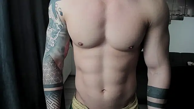 Richarddarell1 online show from 03-11-26, 06:41