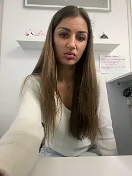 Snapshot of Lanaa19 chatting on 01-31-25, 11:13 Lanaa19 online show from 01-31-25, 11:13