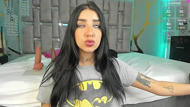 Snapshot of Leiaa_ chatting on 01-13-25, 09:41 Leiaa  online show from 01-13-25, 09:41