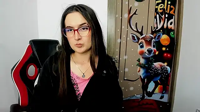 Snapshot of Sweet-Suck69 chatting on 01-14-25, 04:47 Sweet-Suck69 online show from 01-14-25, 04:47