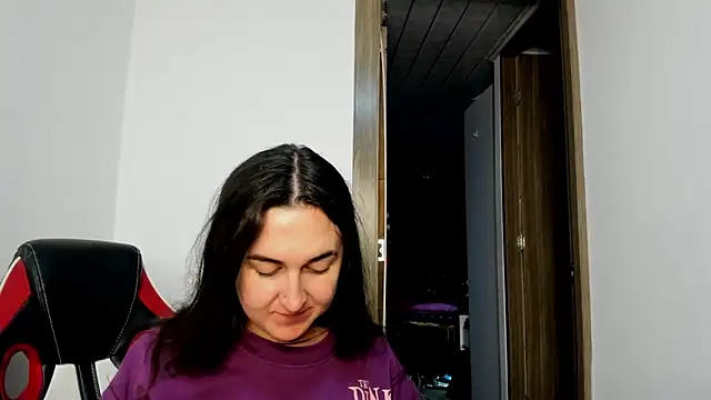 Snapshot of Sweet-Suck69 chatting on 02-04-25, 03:44 Sweet-Suck69 online show from 02-04-25, 03:44