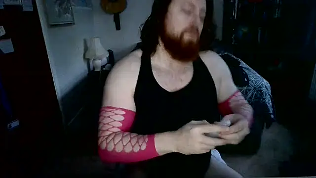 Snapshot of Hairy_Guy30 chatting on 02-06-25, 05:09 Hairy Guy30 online show from 02-06-25, 05:09