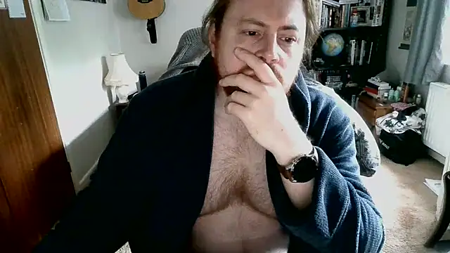 Snapshot of Hairy_Guy30 chatting on 09-23-25, 03:26 Hairy Guy30 online show from 09-23-25, 03:26