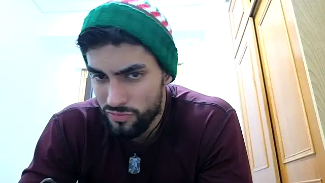 Snapshot of Jackyrose chatting on 12-17-24, 04:32 Jackyrose online show from 12-17-24, 04:32