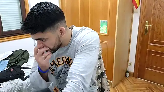 Snapshot of Jackyrose chatting on 02-16-25, 05:59 Jackyrose online show from 02-16-25, 05:59