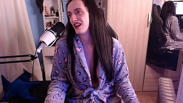 MemiKouki online show from 03-18-25, 11:42