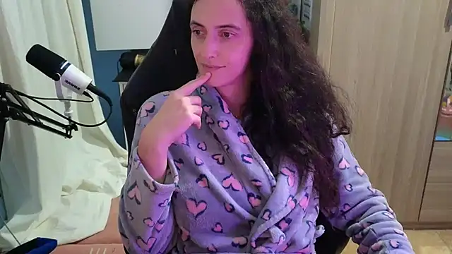 MemiKouki online show from 10-09-25, 05:44