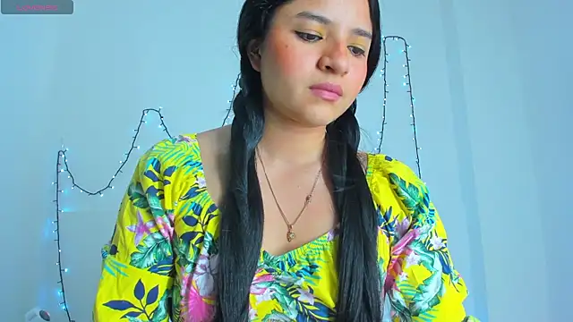 Snapshot of ayheleensexygirl1 chatting on 01-22-25, 08:28 ayheleensexygirl1 online show from 01-22-25, 08:28