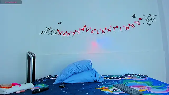 Snapshot of ayheleensexygirl1 chatting on 02-15-25, 08:33 ayheleensexygirl1 online show from 02-15-25, 08:33