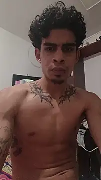 Snapshot of Sack_connor chatting on 12-16-25, 05:34 Sack connor online show from 12-16-25, 05:34