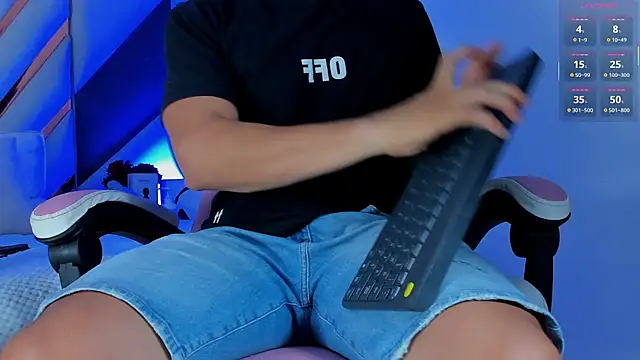 its liam18 online show from 07-29-26, 01:37
