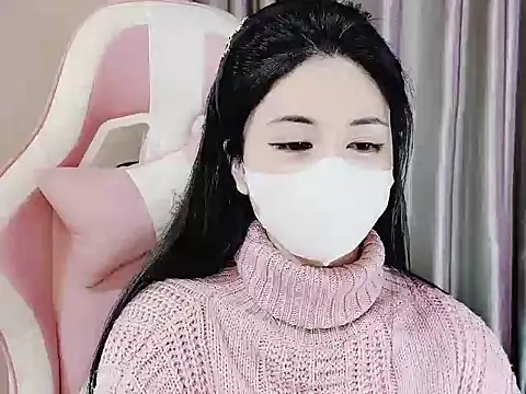 Snapshot of _Lygn__ chatting on 01-29-25, 08:25 Lygn online show from 01-29-25, 08:25