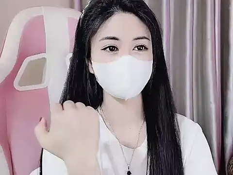 Snapshot of _Lygn__ chatting on 02-03-25, 07:52 Lygn online show from 02-03-25, 07:52