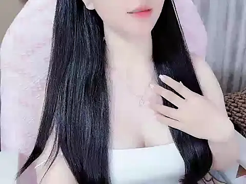 Snapshot of _Lygn__ chatting on 09-10-25, 01:55 Lygn online show from 09-10-25, 01:55