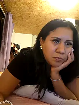 Snapshot of KasiaVenus_ chatting on 01-04-25, 12:37 KasiaVenus  online show from 01-04-25, 12:37