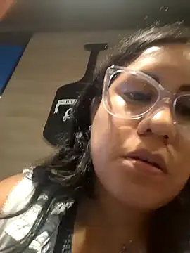 Snapshot of KasiaVenus_ chatting on 01-04-25, 11:59 KasiaVenus  online show from 01-04-25, 11:59