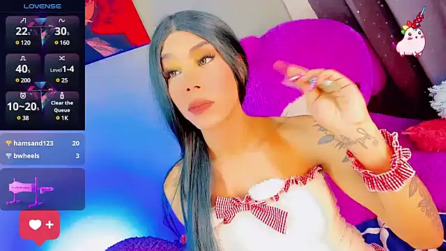 Snapshot of Alexa_Chanell_Oficial chatting on 03-06-25, 02:51 Alexa Chanell Oficial online show from 03-06-25, 02:51