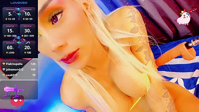 Snapshot of Alexa_Chanell_Oficial chatting on 03-06-25, 12:52 Alexa Chanell Oficial online show from 03-06-25, 12:52