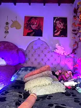 Snapshot of Alexa_Chanell_Oficial chatting on 10-15-25, 11:05 Alexa Chanell Oficial online show from 10-15-25, 11:05