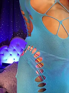 Snapshot of Alexa_Chanell_Oficial chatting on 11-13-25, 07:40 Alexa Chanell Oficial online show from 11-13-25, 07:40