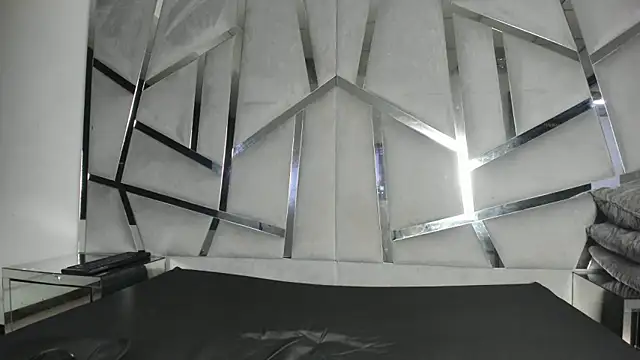 Catherinee69 x online show from 12-23-25, 02:42