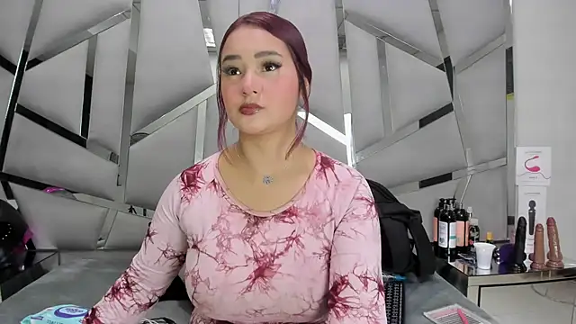 Catherinee69 x online show from 04-28-26, 04:17