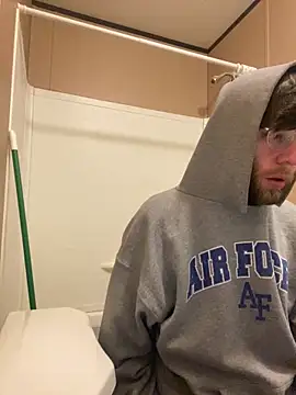 Snapshot of denverfwb chatting on 12-30-24, 05:15 denverfwb online show from 12-30-24, 05:15