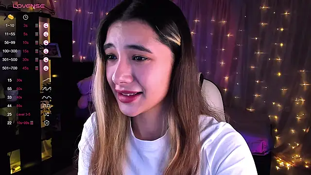 DarlaLike online show from 12-11-24, 04:07