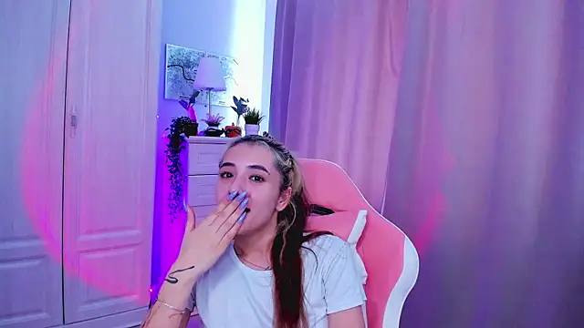 DarlaLike online show from 02-22-25, 08:29