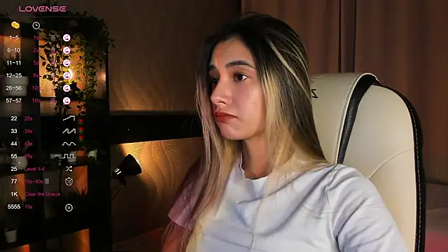 DarlaLike online show from 10-15-25, 03:39