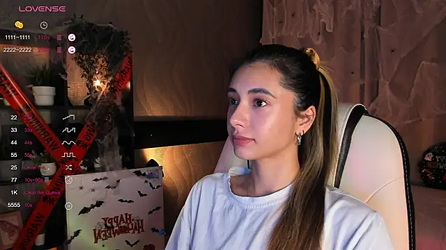 Snapshot of DarlaLike chatting on 11-03-25, 03:41 DarlaLike online show from 11-03-25, 03:41