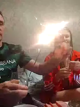 Snapshot of Viause_Kentauelle chatting on 12-31-24, 10:01 Viause Kentauelle online show from 12-31-24, 10:01