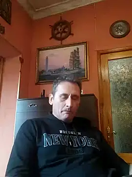 Snapshot of Viause_Kentauelle chatting on 10-16-25, 06:14 Viause Kentauelle online show from 10-16-25, 06:14