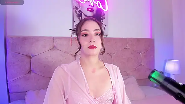 lunar leen online show from 03-18-25, 06:26