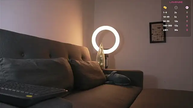 niico 18 online show from 11-14-25, 01:10