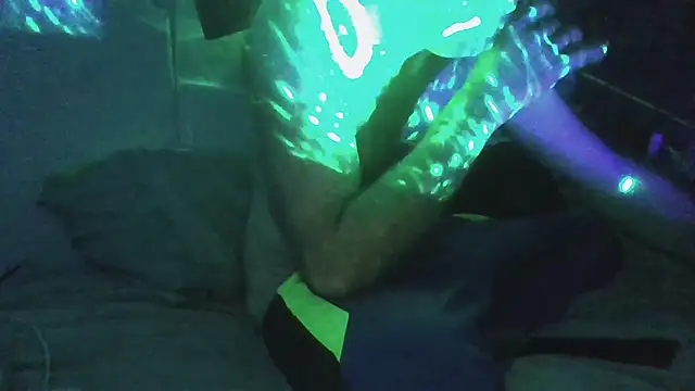 jaxx12369 online show from 12-18-25, 03:29