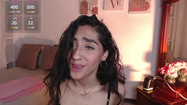 Snapshot of madisex_s chatting on 03-08-25, 12:30 madisex s online show from 03-08-25, 12:30